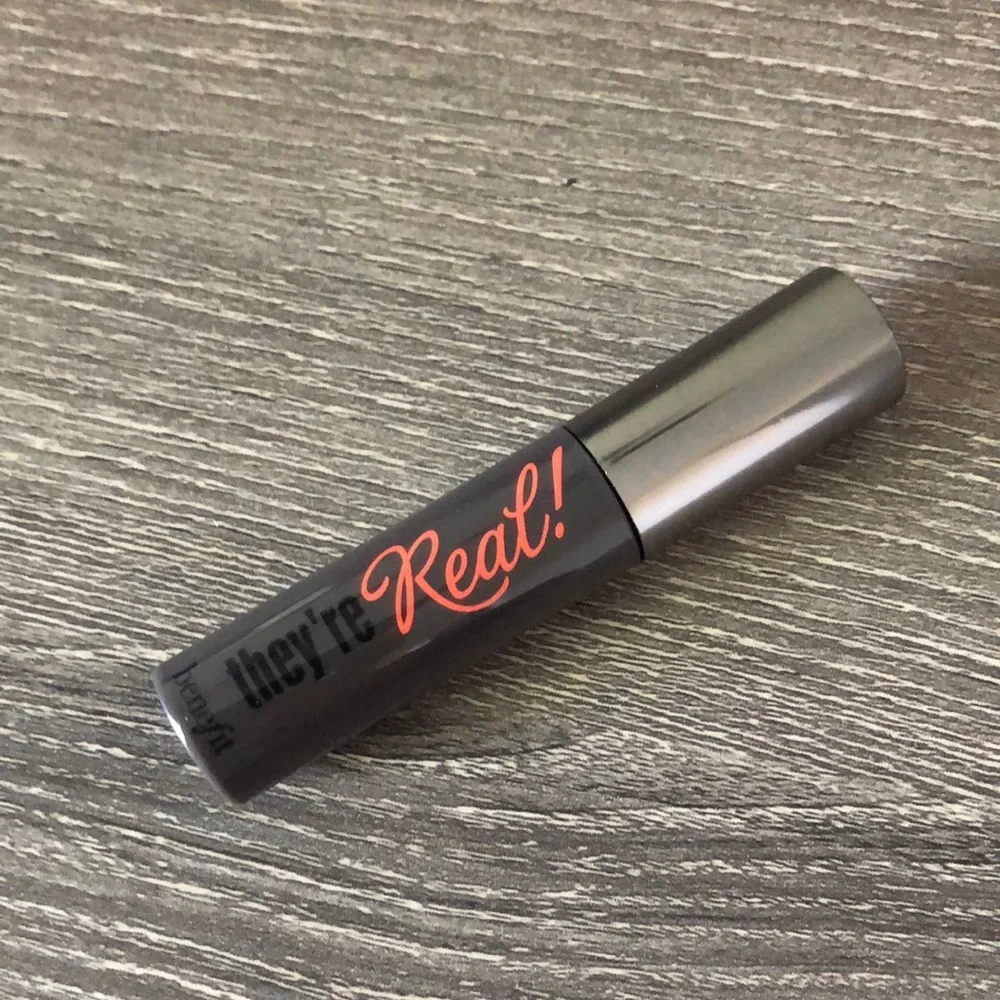 ❤️$4 NWT Benefit They're Real! Mascara